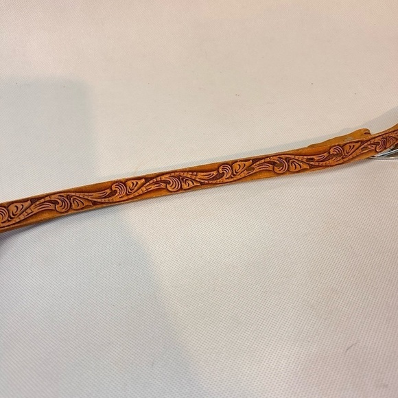 VTG Western Belt Womens size 26 Chambers Belt co. Leather Hand Finished Chrome - Picture 8 of 8